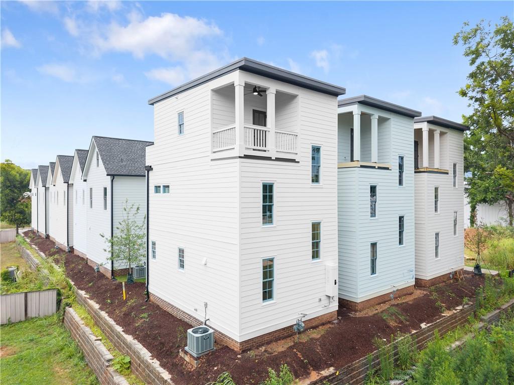 774 Trail View Court SW