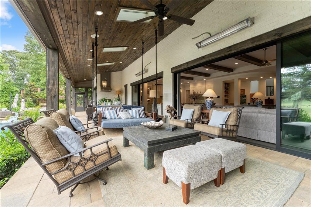 2799 Club Drive
