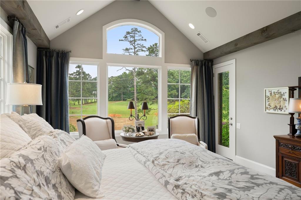 2799 Club Drive