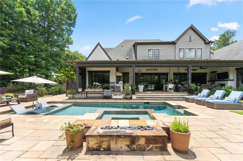 2799 Club Drive