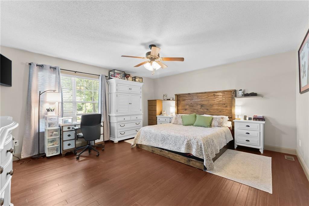 18 Chickasaw Trail