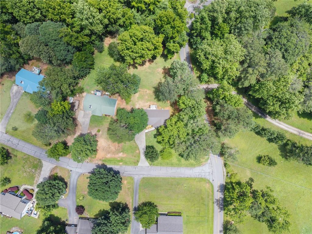 18 Chickasaw Trail