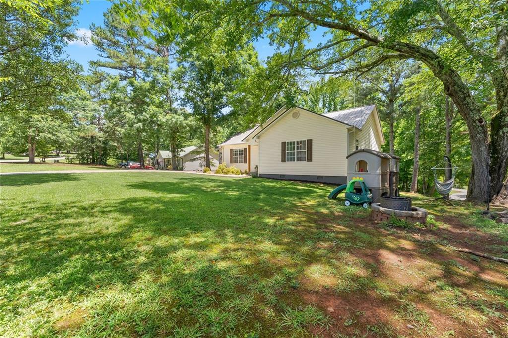 18 Chickasaw Trail