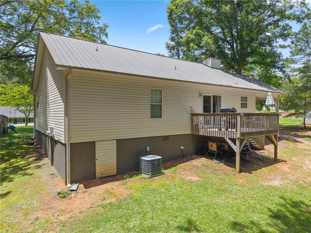 18 Chickasaw Trail