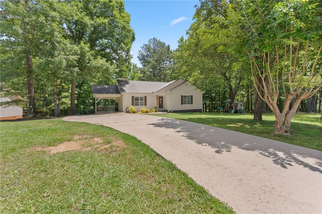 18 Chickasaw Trail
