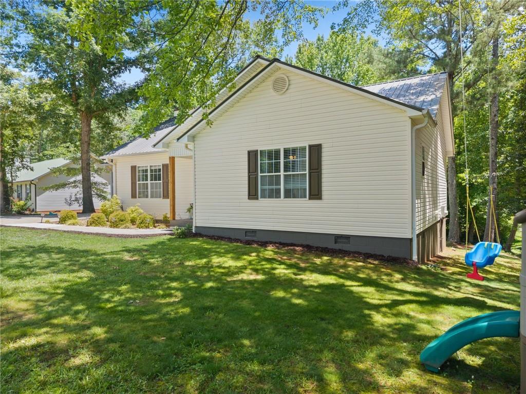 18 Chickasaw Trail