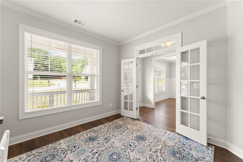 4718 Shady Lake Circle