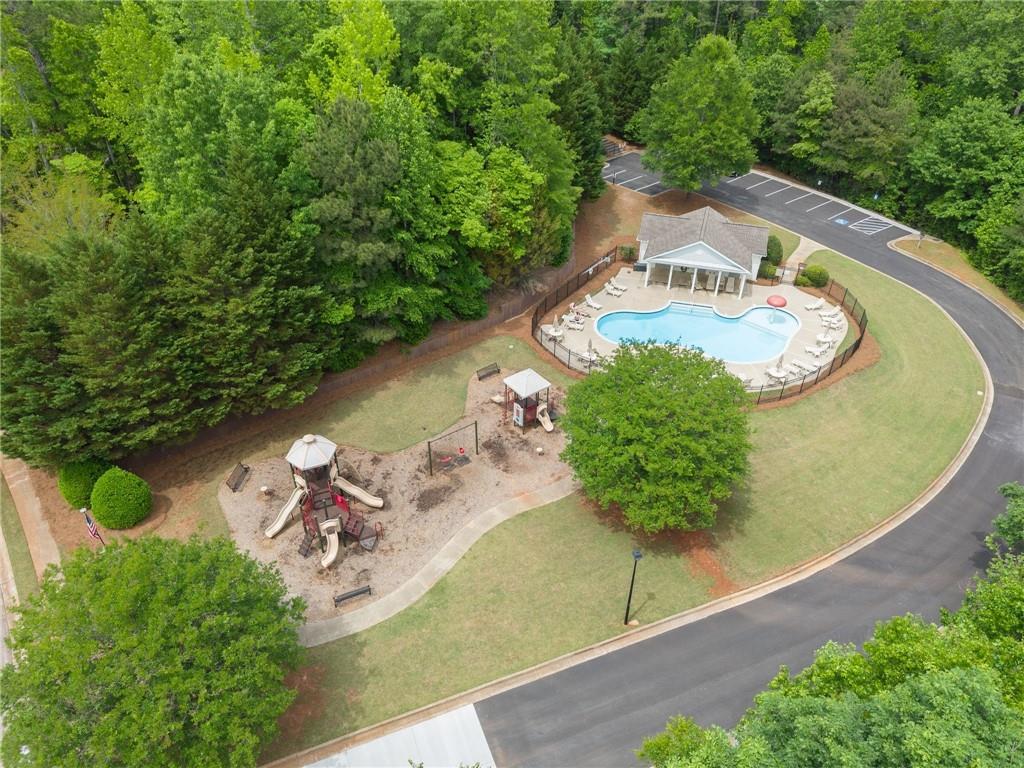 4718 Shady Lake Circle