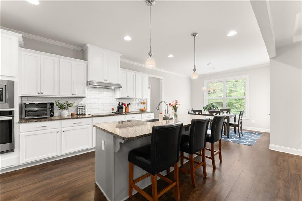 4718 Shady Lake Circle