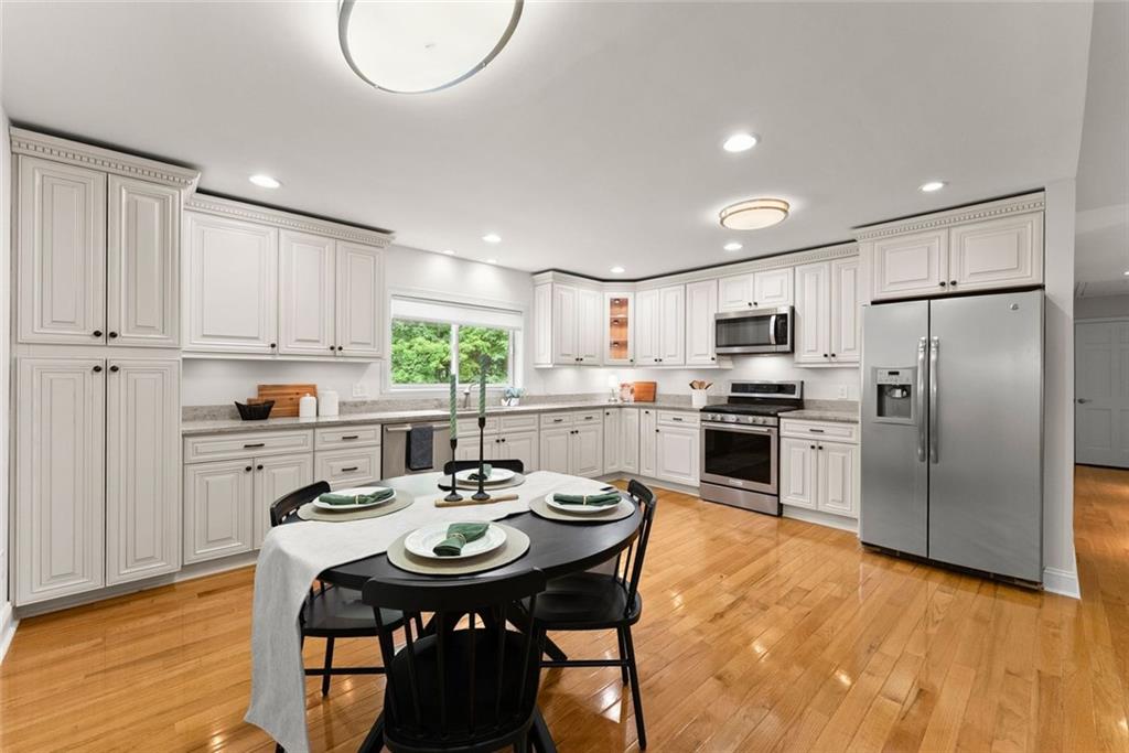 5672 High Harbor Court