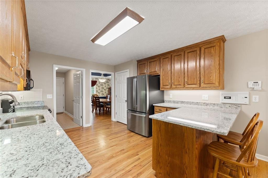 1194 Foster Road