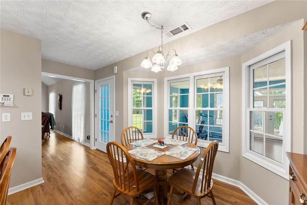 1194 Foster Road