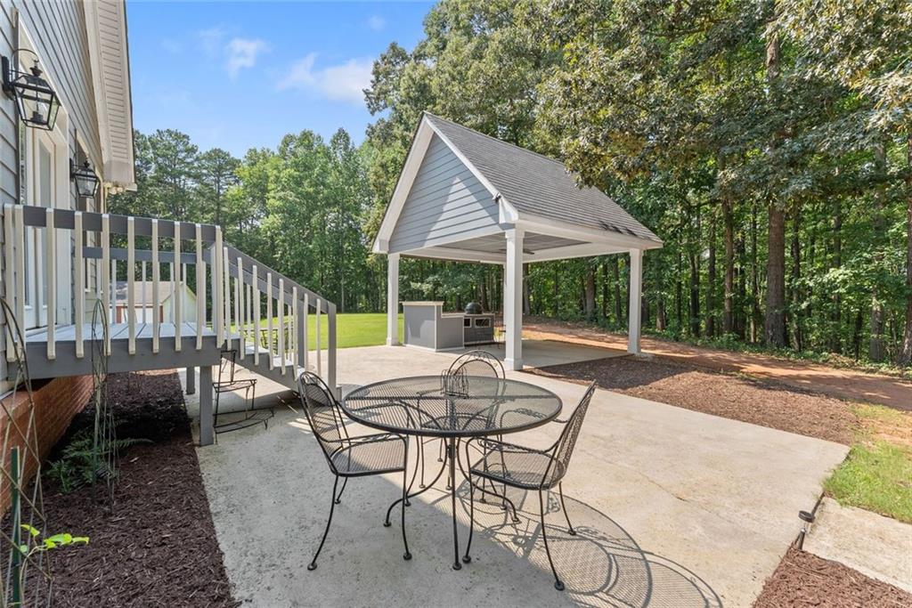 1194 Foster Road
