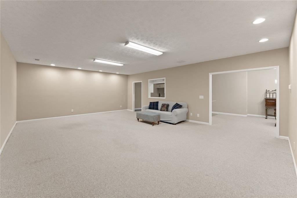 1194 Foster Road