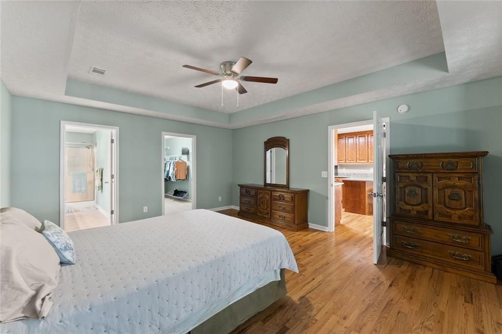 1194 Foster Road