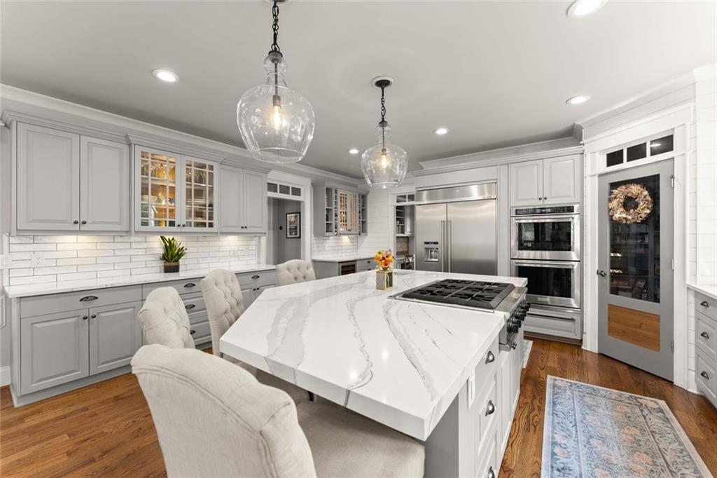 16066 Inverness Trail