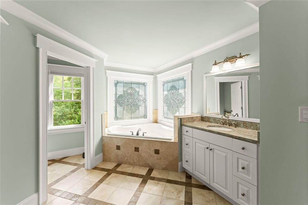 16066 Inverness Trail
