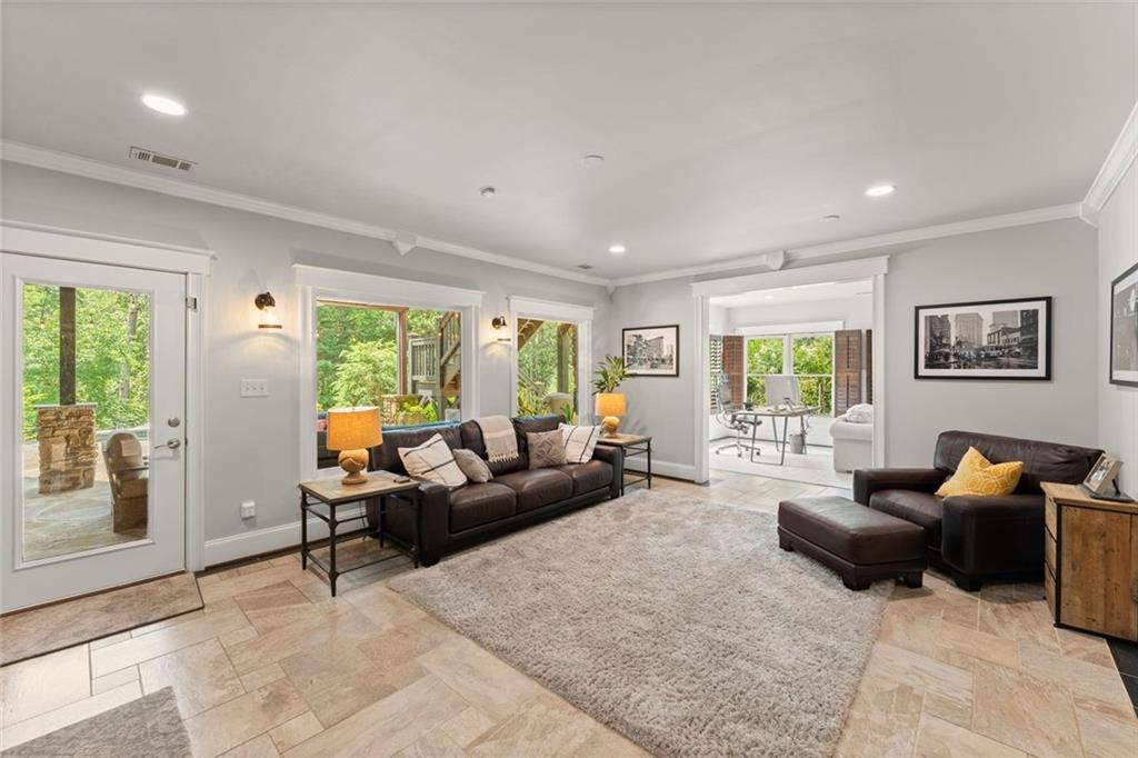 16066 Inverness Trail