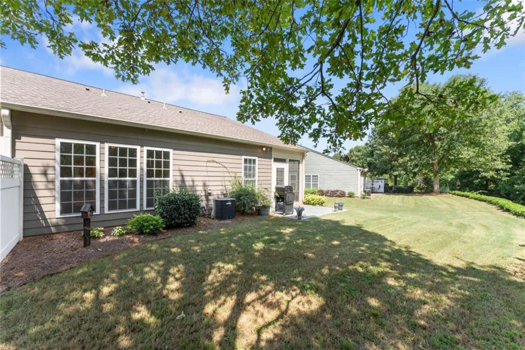 6142 Longleaf Drive