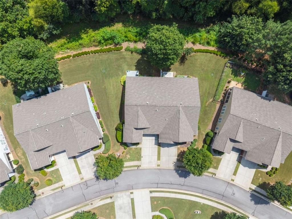 6142 Longleaf Drive