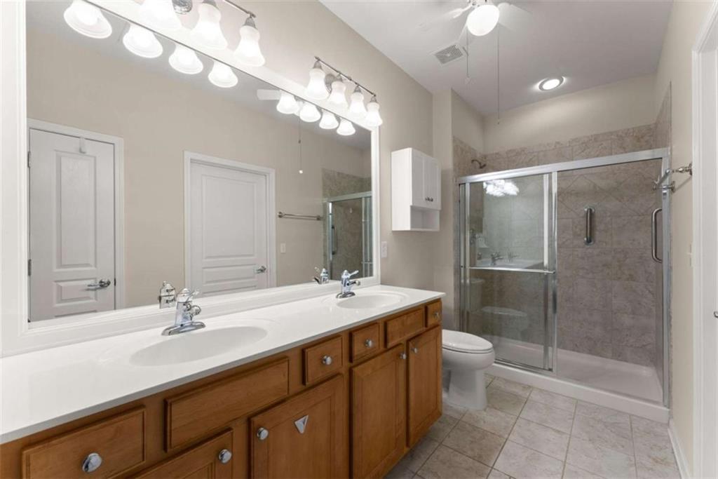 6142 Longleaf Drive