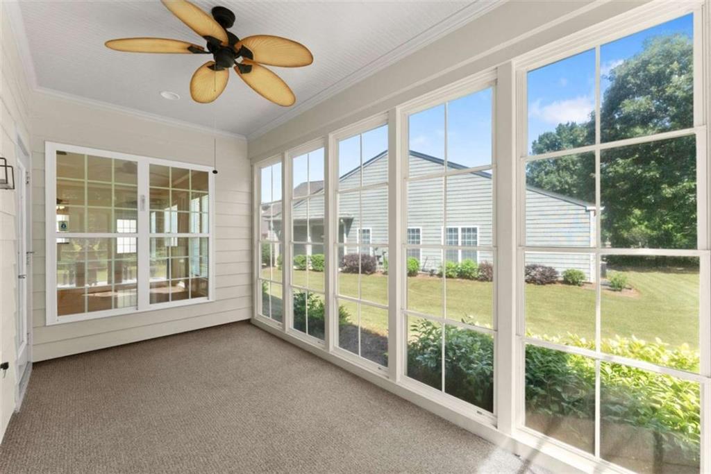 6142 Longleaf Drive