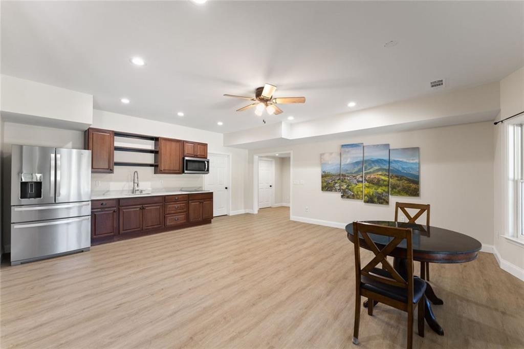 6077 Green Tree Lane