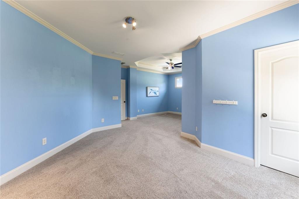 6077 Green Tree Lane
