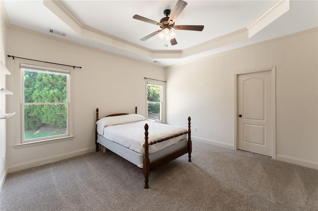 6077 Green Tree Lane
