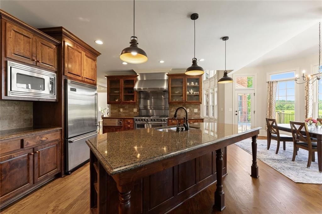 6077 Green Tree Lane