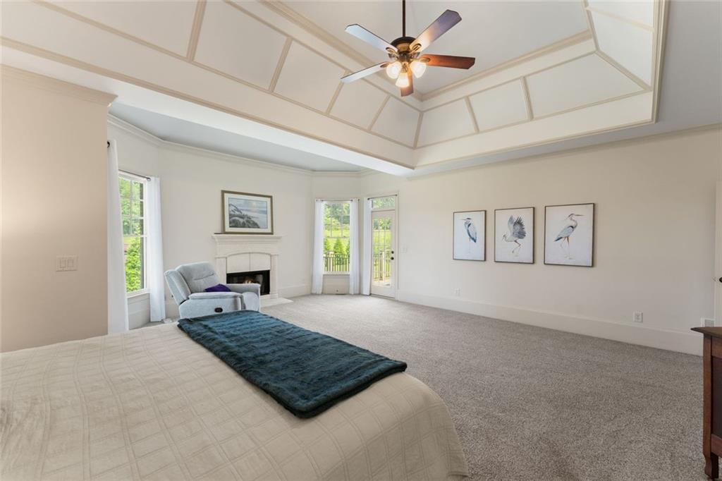 6077 Green Tree Lane