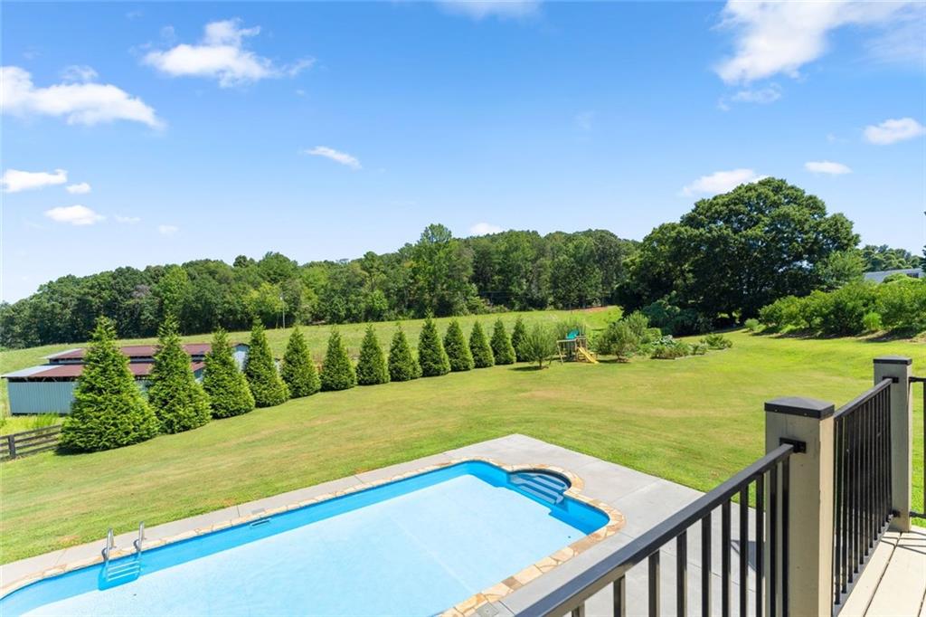6077 Green Tree Lane