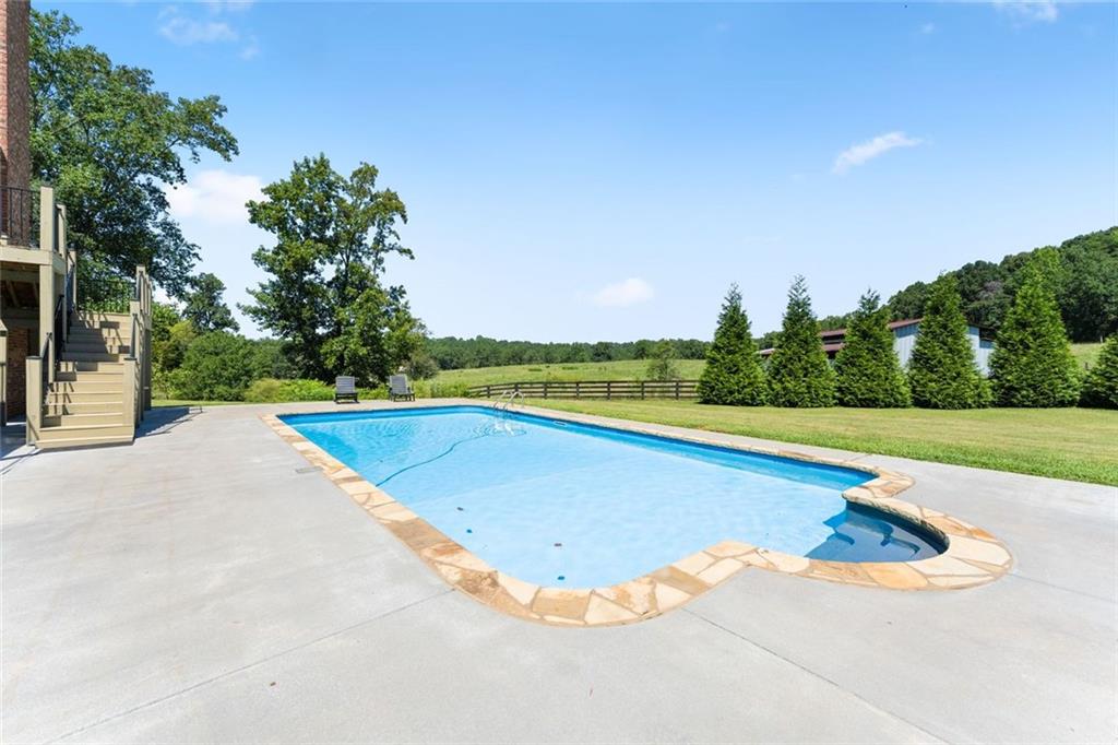 6077 Green Tree Lane