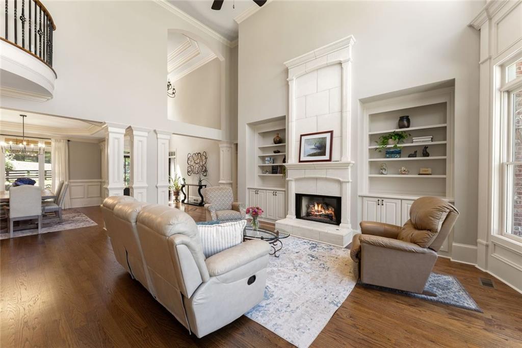 6077 Green Tree Lane