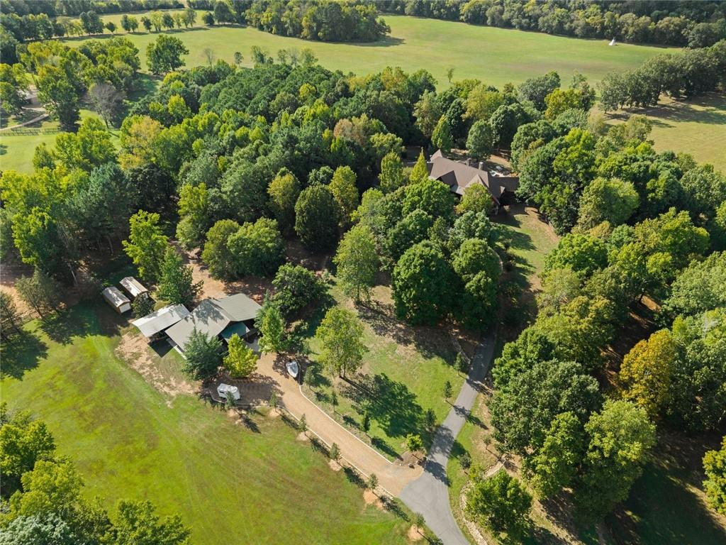 1524 Blacks Bluff Road SW