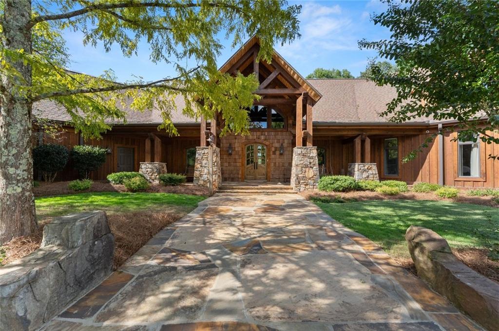 1524 Blacks Bluff Road SW