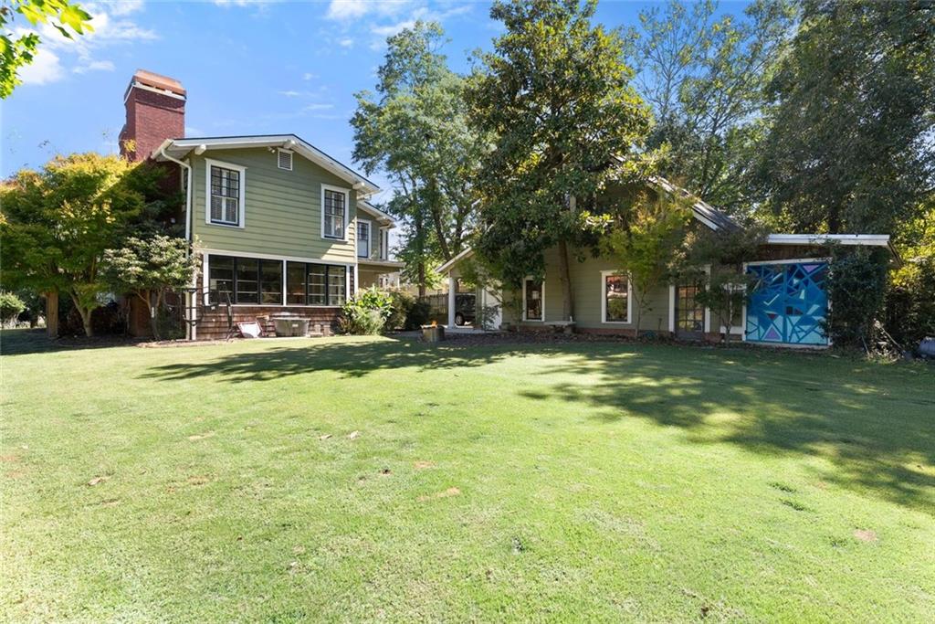 1071 Green Street Circle