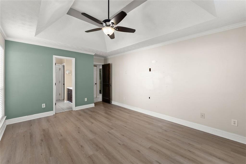 926 Lochwolde Lane