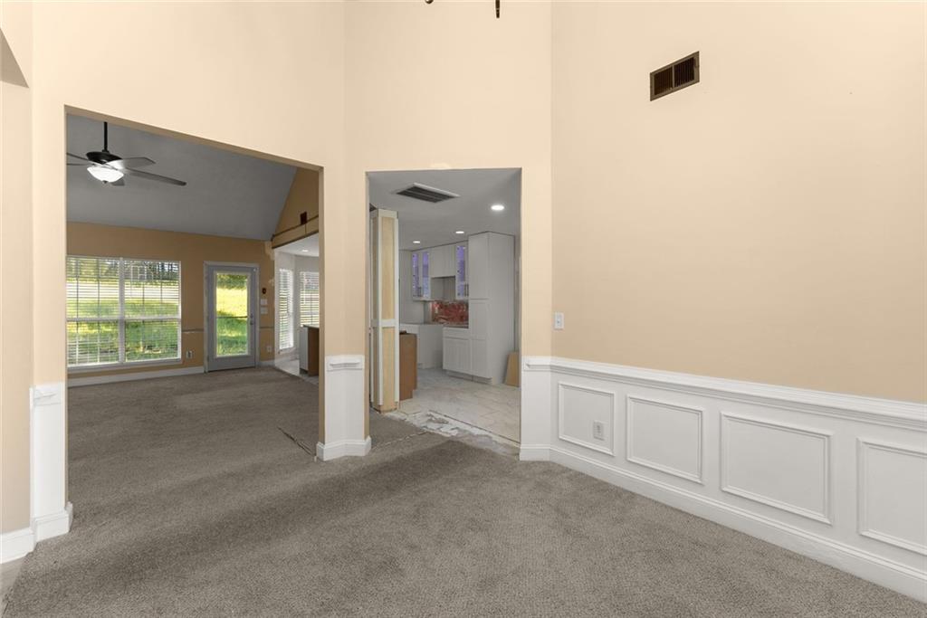 926 Lochwolde Lane