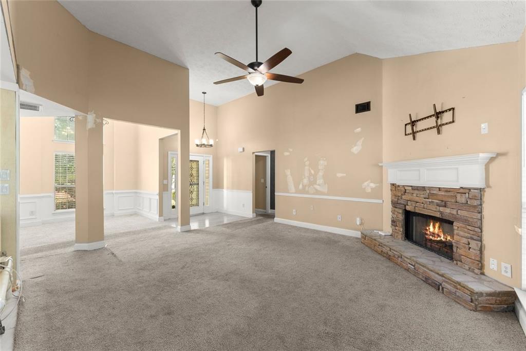 926 Lochwolde Lane