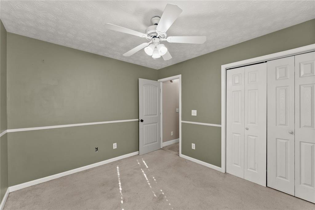 926 Lochwolde Lane