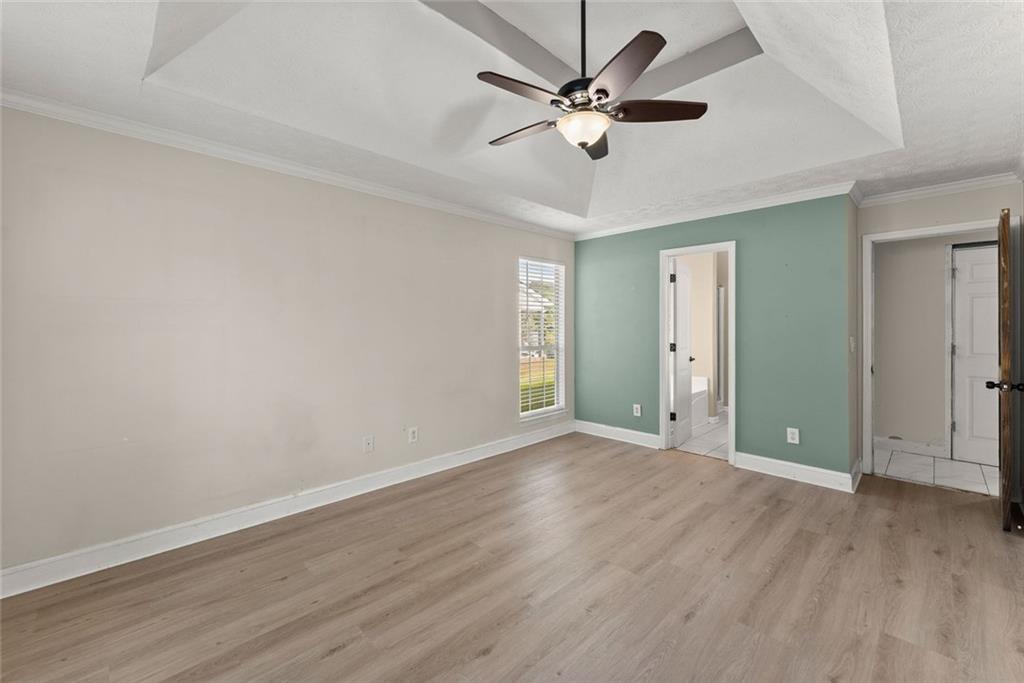 926 Lochwolde Lane