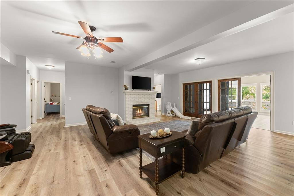 4512 Northampton
