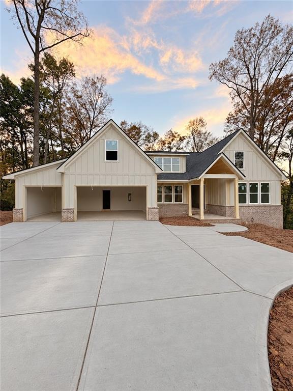 5833 Abbey View Ct