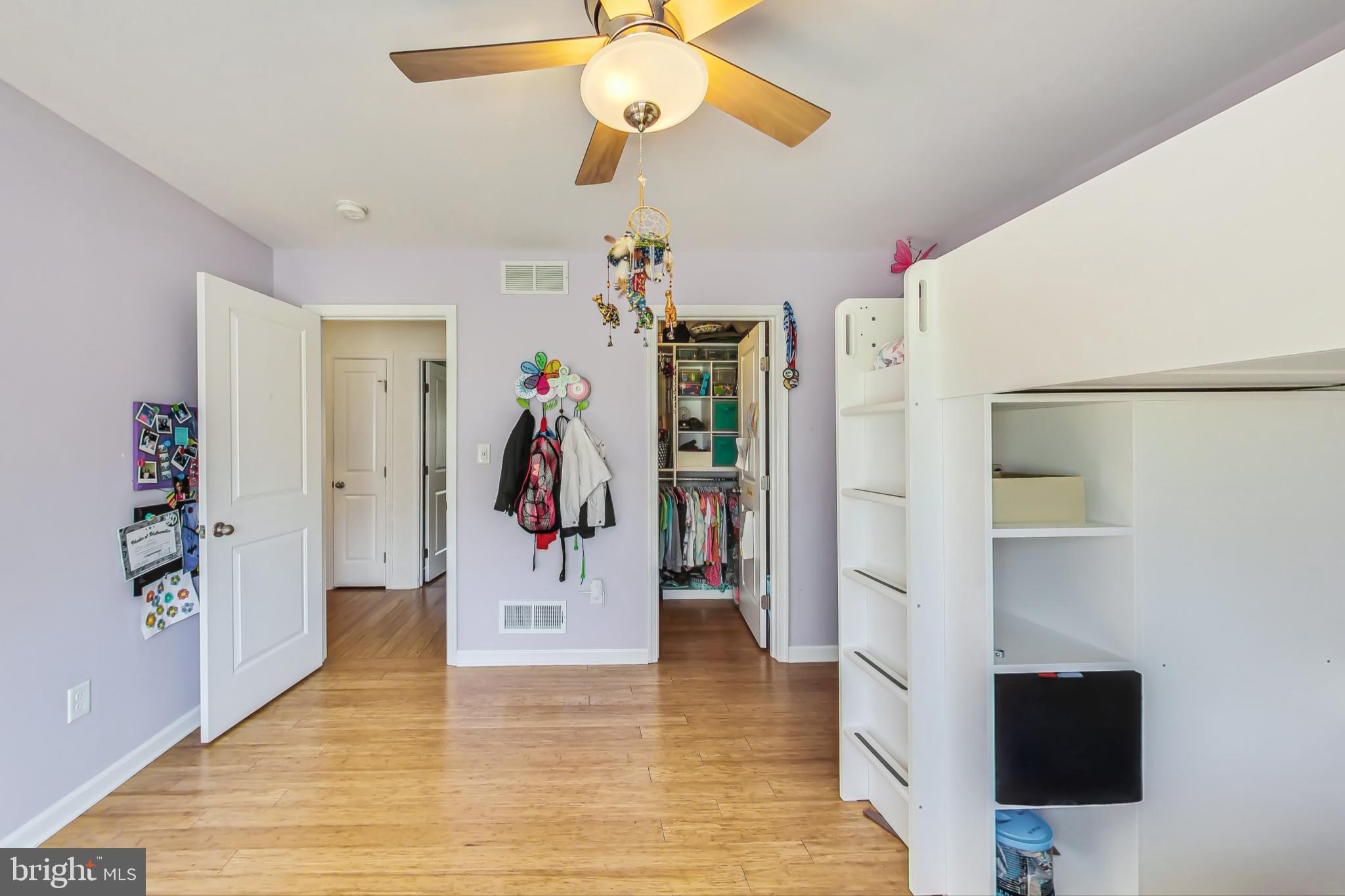 1645 ISABELLA COURT