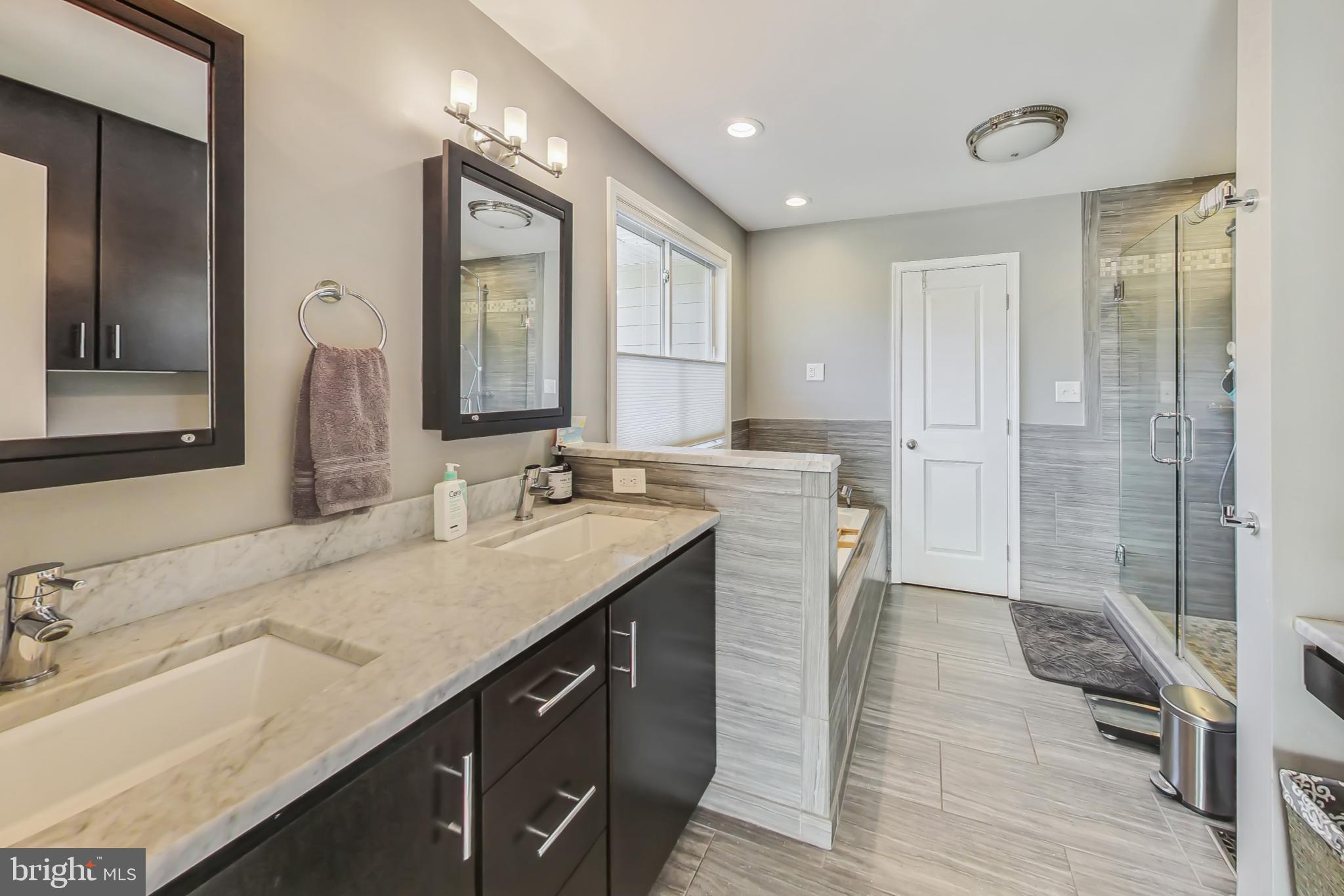 1645 ISABELLA COURT