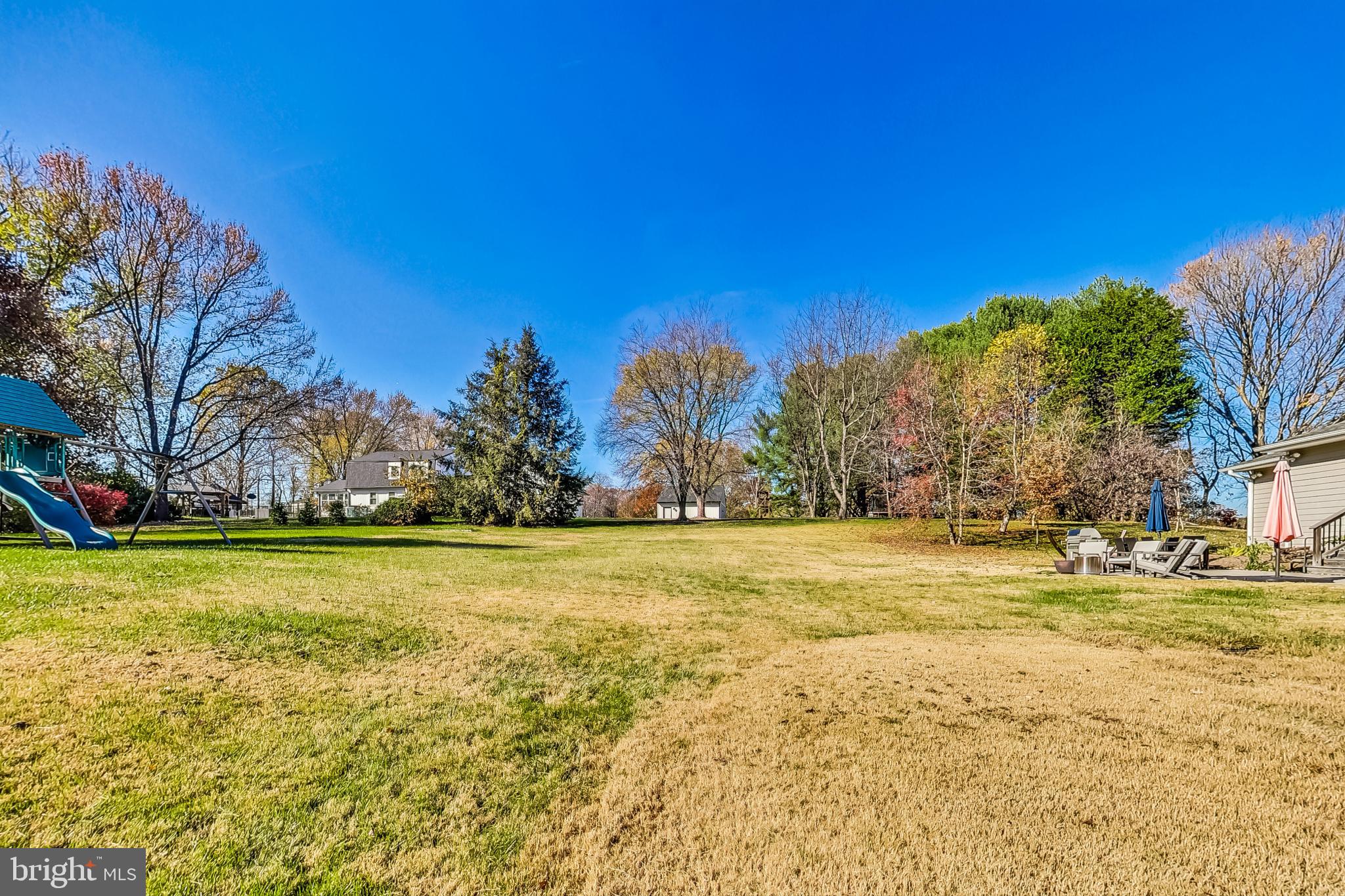 1645 ISABELLA COURT
