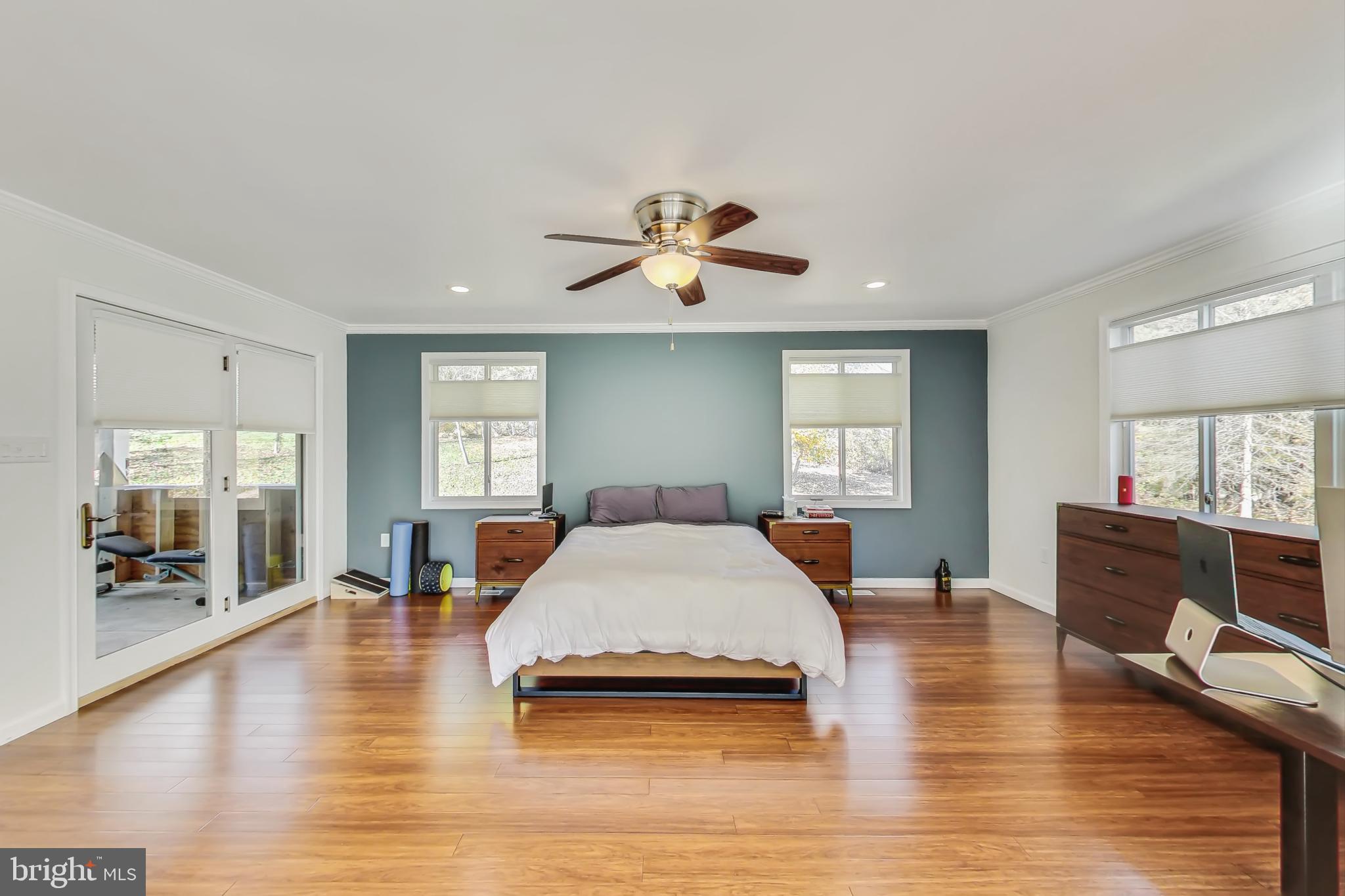 1645 ISABELLA COURT