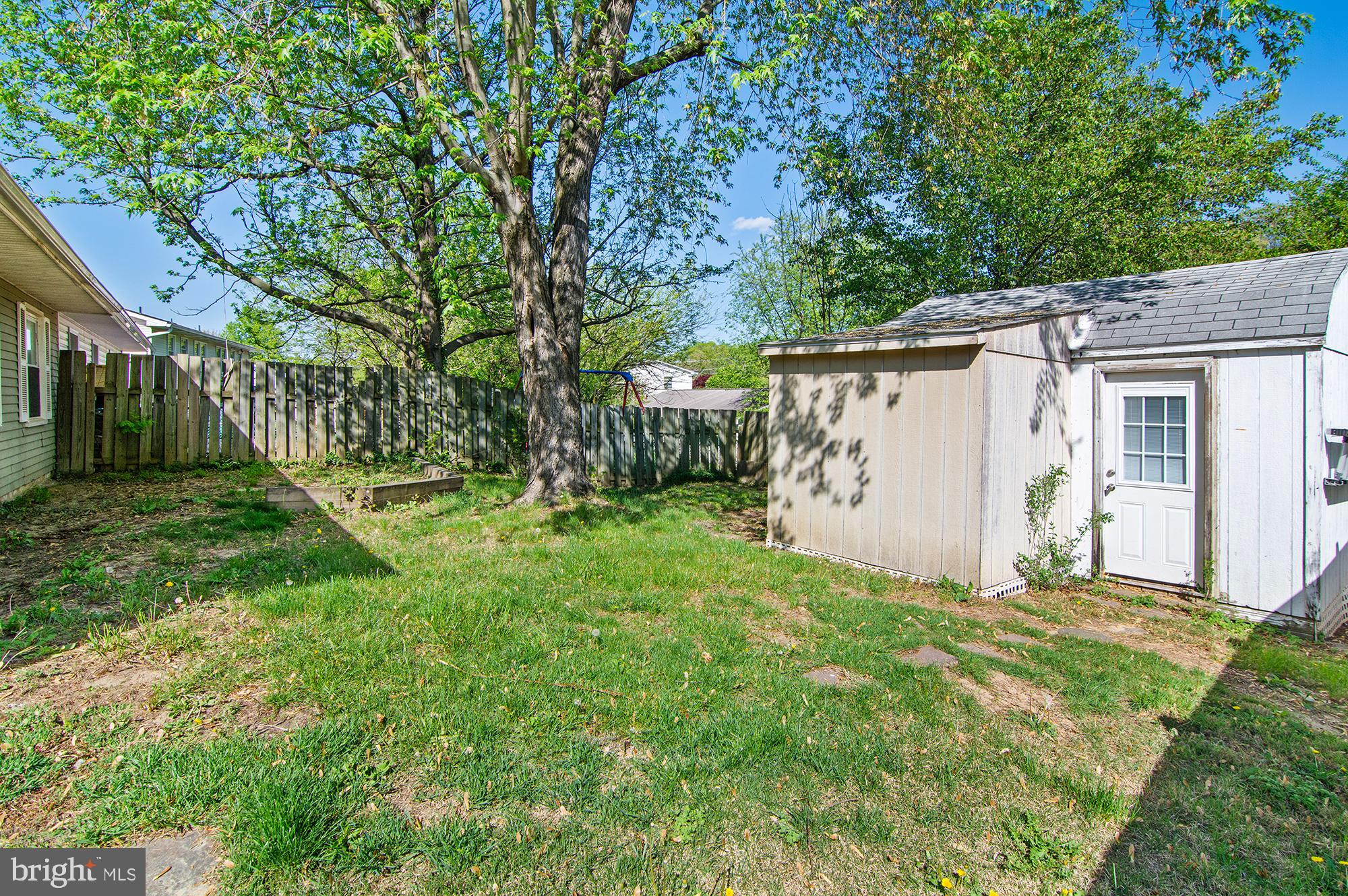 639 CADBURY DRIVE