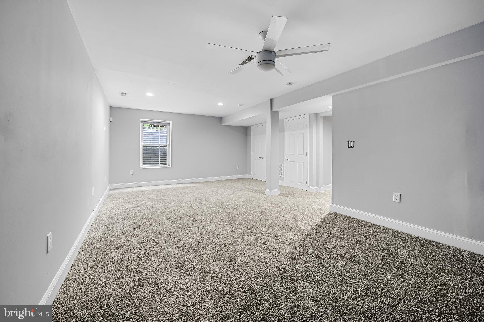 916 FOREST ROAD